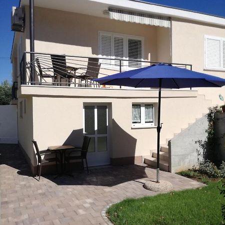 Apartman Anni Apartment Пореч Екстериор снимка